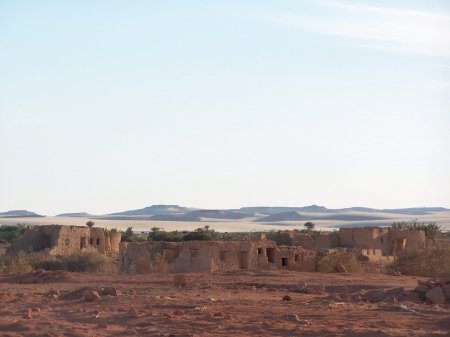 les premières dunes de la mer de sable